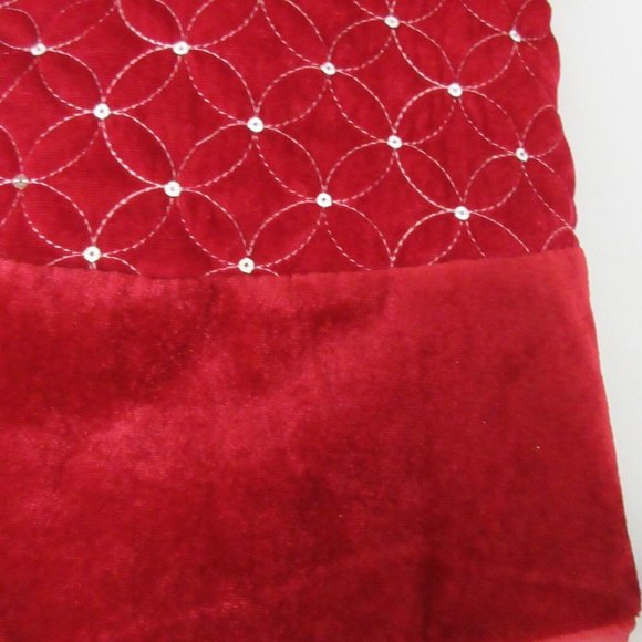 Trim A Home 48" Lightweight Red Tree Skirt Quilted with Sequins & Red Border - Picture 3 of 7